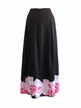 Load image into Gallery viewer, Rosa Skirt in Black with Pink Floral Motif